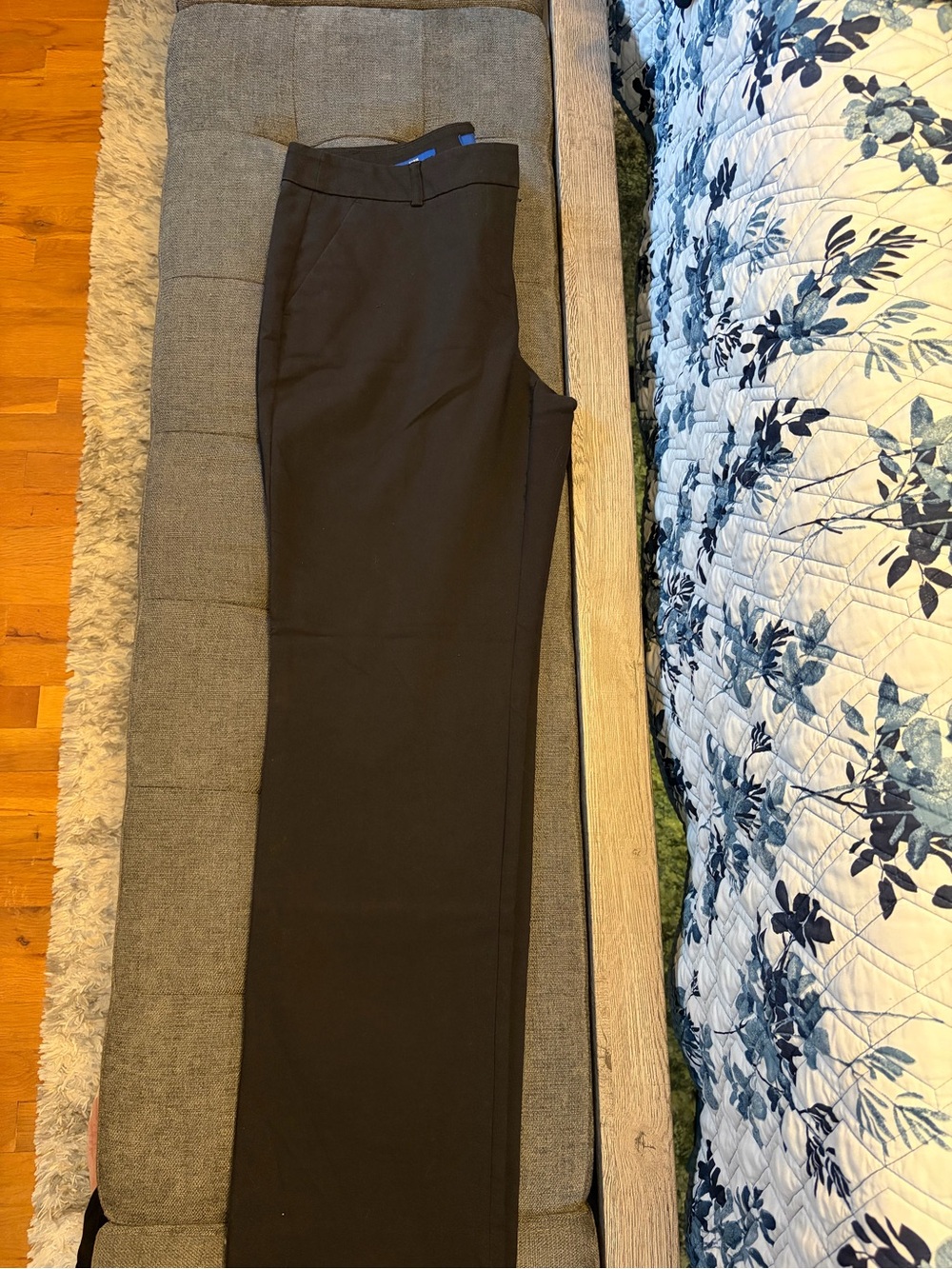 Apt. 9 Women's Straight Leg Trousers in Black